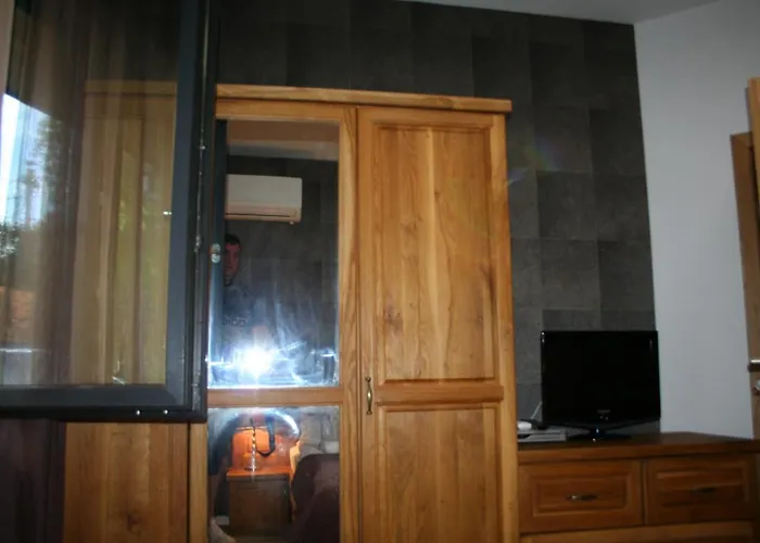 Varna Kabakum House